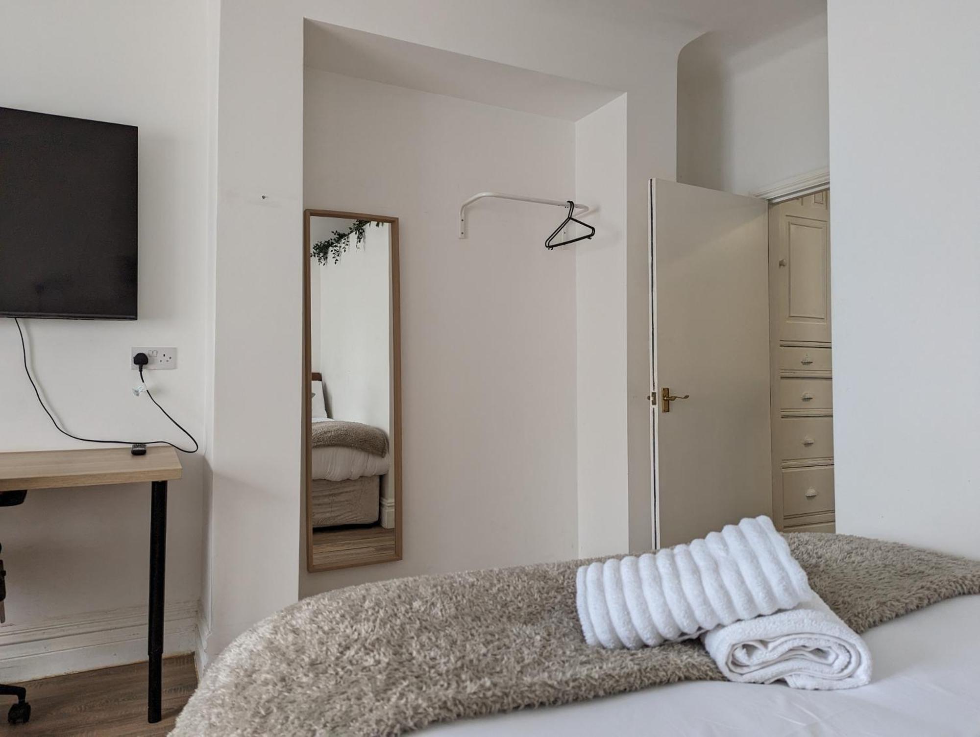 קארדיף Serene 1 Bedroom Flat In Roath מראה חיצוני תמונה