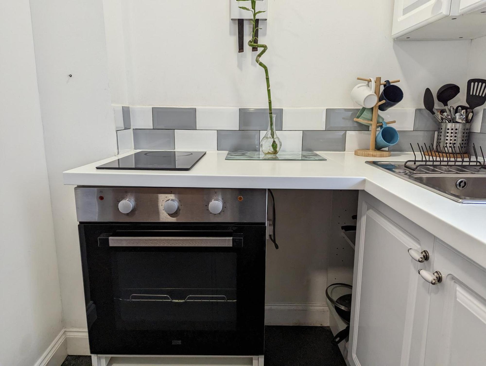 קארדיף Serene 1 Bedroom Flat In Roath מראה חיצוני תמונה