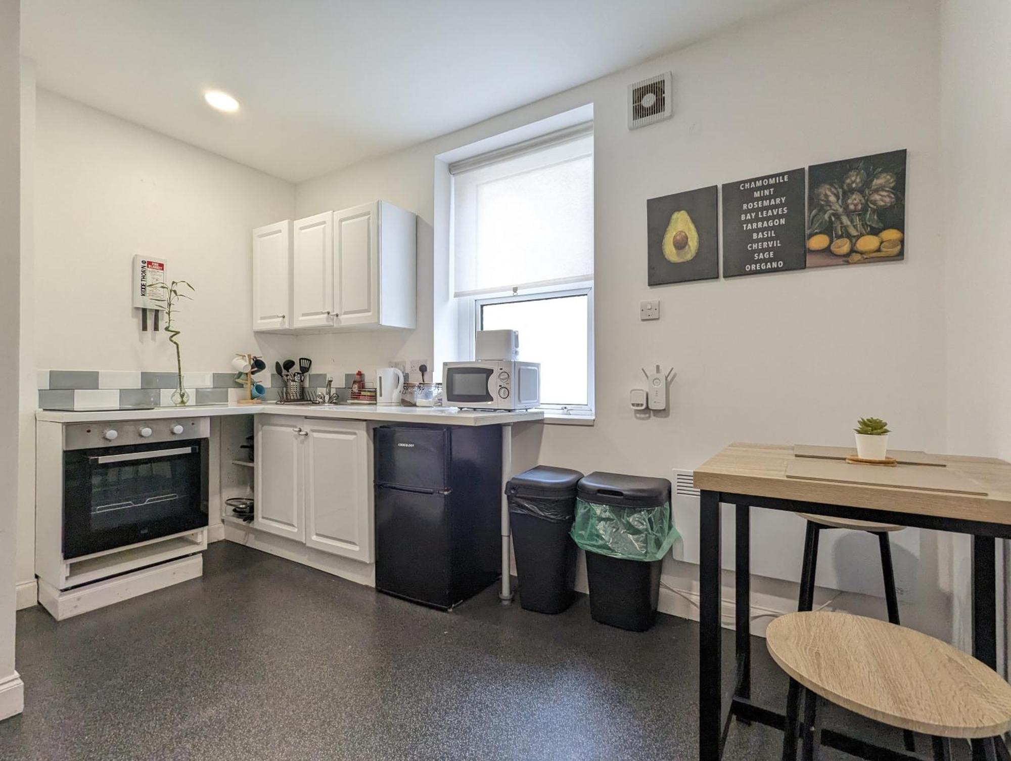 קארדיף Serene 1 Bedroom Flat In Roath מראה חיצוני תמונה